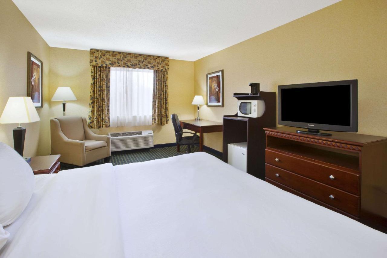 Quality Inn Marshall Near I-69 Kültér fotó